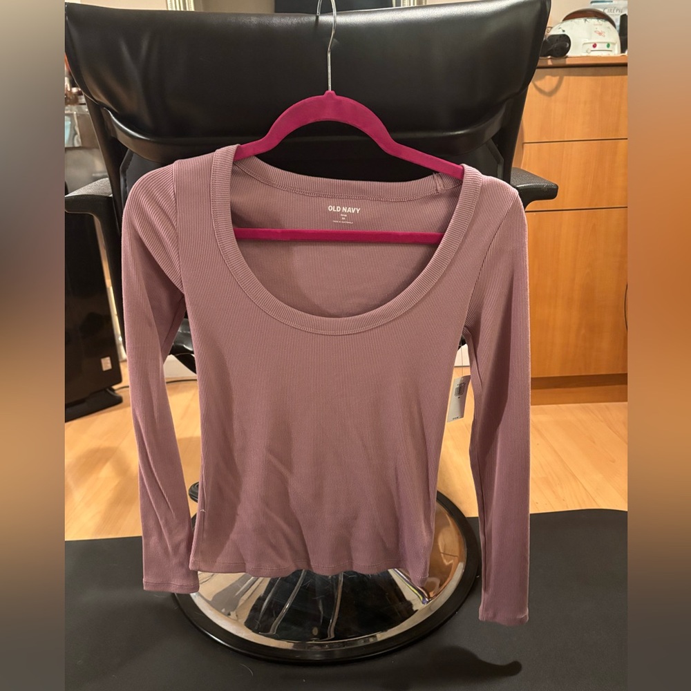 Old Navy Women's Dusty Purple Long Sleeve Tee